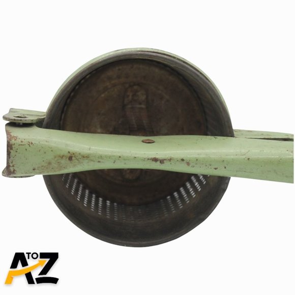 VINTAGE GREEN HANDLED POTATO RICER MASHER PRESS HANDY THINGS USA - Picture 9 of 12